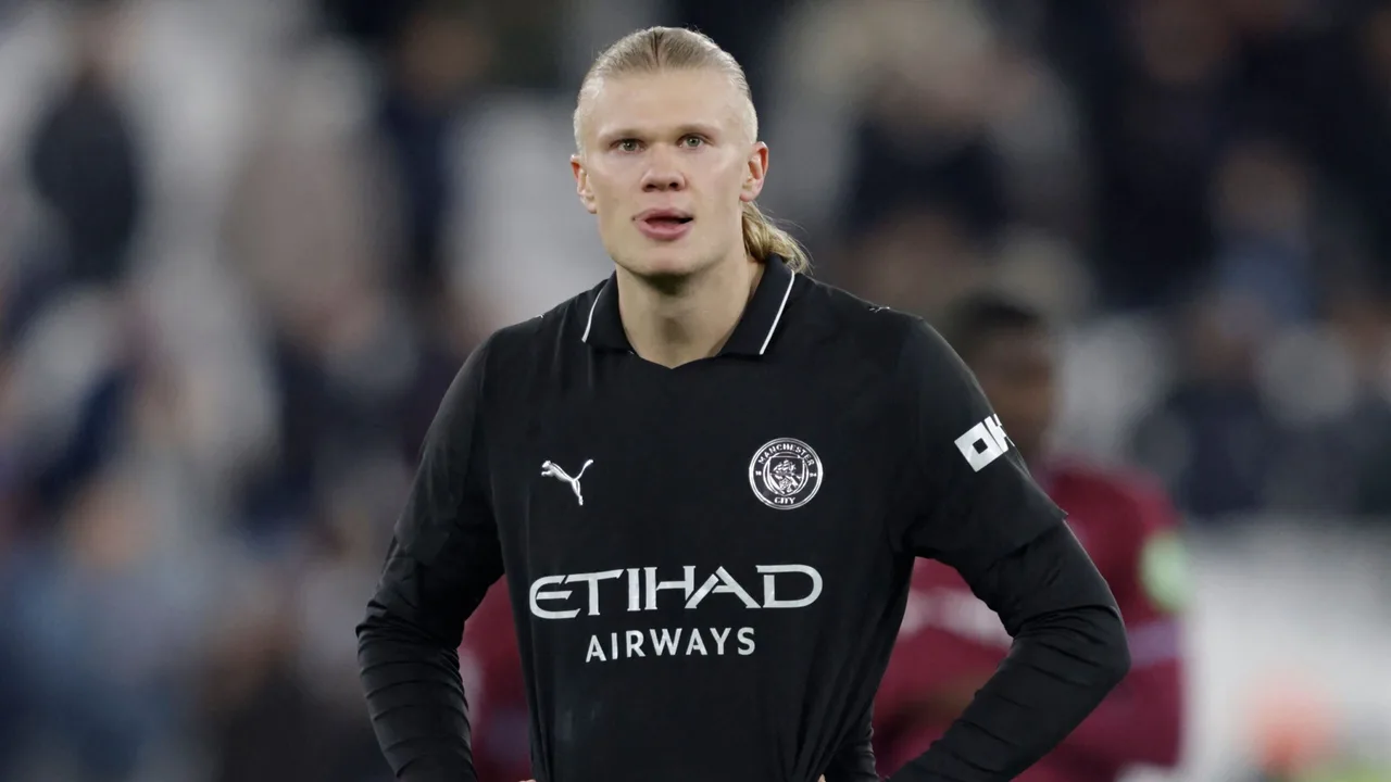 بيب جوارديولا يدافع عن إرلينغ هالاند أمام مدافع تبلغ قيمته 200 مليون